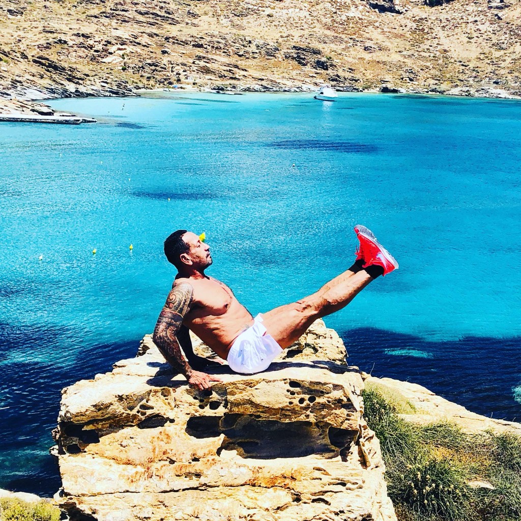 Rayo de la Vida Yoga at Monastiri Beach